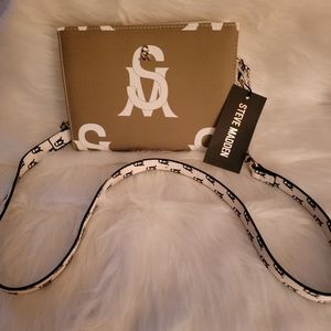 Steve Madden BGreer Crossbody Wallet